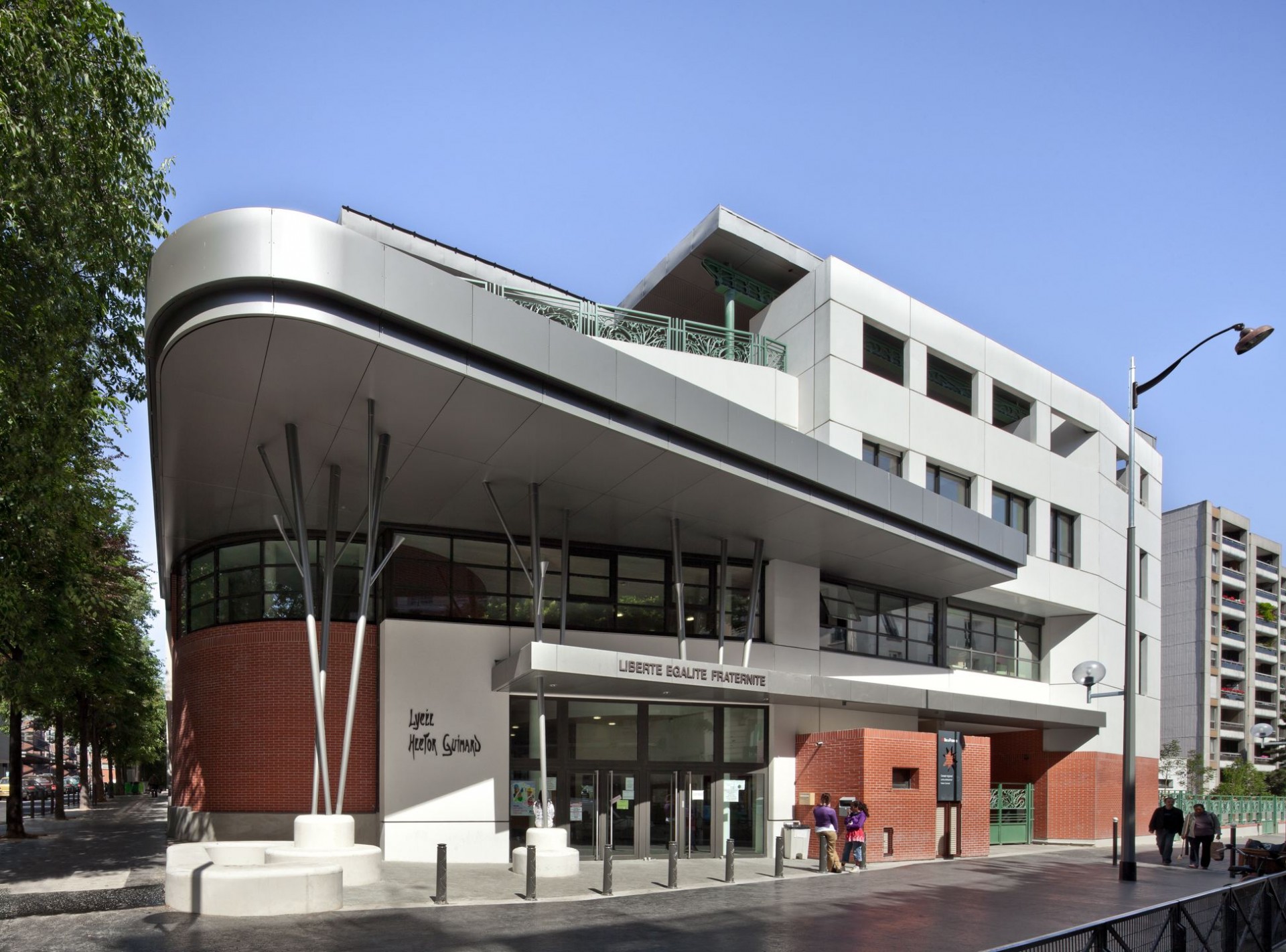 Lycée professionnel Hector Guimard, Paris, 19e